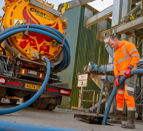 Cleaning Houshold Septic Tanks